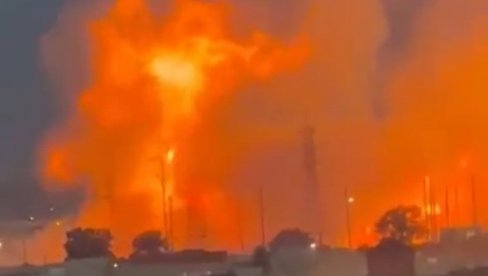 HITNA EVAKUACIJA U RUSIJI: Tri snažne eksplozije raznele najveći gasovod u republici, vatrena stihija guta sve pred sobom (VIDEO)