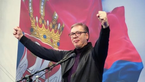 VUČIĆ POTVRDIO PISANJE NOVOSTI: Zastava duga 500 metara na skupu 27. juna, kao i roboti koji su u Kini igrali Moravac