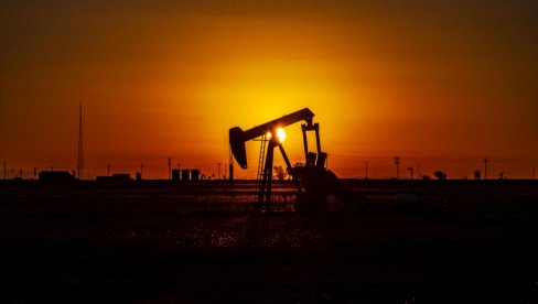 КОЛИКО ЈЕ ДАНАС БАРЕЛ? Цену нафте кроји сукоб на Блиском истоку
