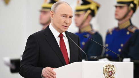 ВИ СТЕ ХЕРОЈИ - ОВО ЈЕ ВАШ ДАН Путин на Дан Русије са учесницима СВО