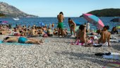 ОДМАРАЊЕ БЕЗ ТРОШКА: На овим плажама на Јадрану су бесплатне лежаљке