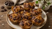 МАФИНИ СА ЧОКОЛАДОМ И ОРАСИМА: Мирисна посластица за сваку прилику