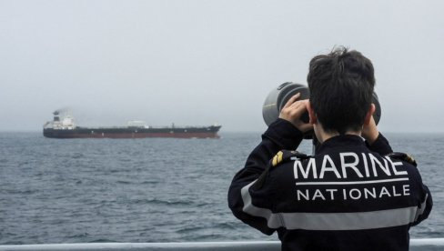 БРИСЕЛ ПОВУКАО НОВИ ПОТЕЗ! ЕУ променила правила за заплењену руску нафту, Москва оштро реагује
