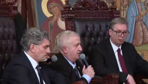 VUČIĆ U POSETI GRUZIJI: Predsednik se obraća javnosti (FOTO/VIDEO)