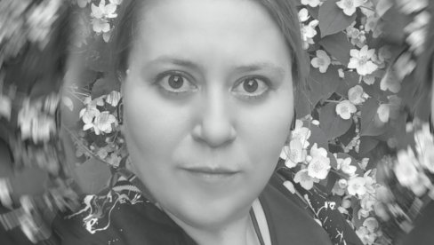 ИЗГУБИЛА БИТКУ СА ОПАКОМ БОЛЕШЋУ: Умрла глумица Татјана Плетњева у 48. години - делила кадар са Милошем Биковићем у хит серији