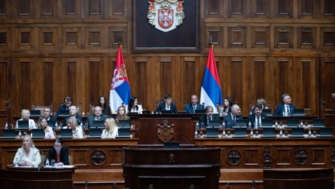 POČELA VANREDNA SEDNICA SKUPŠTINE: Poslanici prihvatili da vode objedinjenu raspravu o svim tačkama dnevnog reda (VIDEO)