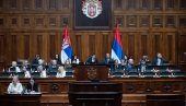 ПОЧЕЛА ВАНРЕДНА СЕДНИЦА СКУПШТИНЕ: Посланици прихватили да воде обједињену расправу о свим тачкама дневног реда (ВИДЕО)