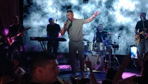 SVE ŠTO SAM POSTIGAO DUGUJEM BEOGRADU: Šako Polumenta o muzici, estradi i novom albumu (FOTO)