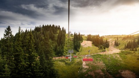 OTVORENA LETNJA SEZONA NA JAHORINI: Olimpijski centar Jahorina najavio novi investicioni ciklus i stipendiranje pet budućih stručnjaka