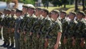 POZNAT TAČAN DATUM I GRADOVI GDE SE SLUŽI VOJSKA: Ko izabere civilno, zadužuje džoger i četku u kasarni i ostaje duplo duže