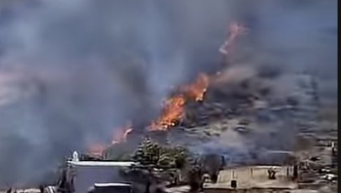 STRAŠNI POŽARI ZAHVATILI GRČKU: Evakuacija u toku, ljudi u panici (VIDEO)