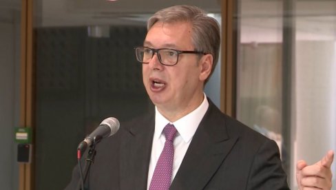НАВИКЛИ ДА РАДЕ МАЛО ИЛИ НИМАЛО, КРИЈУ СЕ ИЗА НАШЕ ДЕЦЕ Вучић одувао професоре блокадере и политиканте
