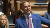 БРУКА У СКУПШТИНИ СРБИЈЕ: Мирослав Алексић брани Куртија и тврди да се Срби селе са Косова због Срба (ВИДЕО)