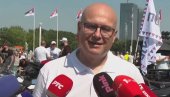 ГРБ И ЗАСТАВА СУ ИЗНАД СВЕГА, БЕЗ ОБЗИРА НА РАЗЛИКЕ: Милош Вучевић послао снажну поруку са скупа Србија једна породица (ВИДЕО)
