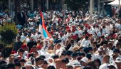 KAD SRBIJA POBEĐUJE SRBI NA KiM IMAJU BUDUĆNOST: Petković i predstavnici Srpske liste došli da podrže predsednika Vučića