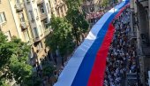 VUČIĆ OBJAVIO SNIMAK NAJVEĆE SRPSKE ZASTAVE: Hvala Srbijo (VIDEO)