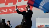PONOSAN NA NAŠ NAROD, ZAJEDNO MOŽEMO SVE Predsednik podelio kadrove velelepnog skupa Srbija jedna porodica (VIDEO)