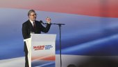 ТИ СИ НИКО И НИШТА, А НАРОД ЈЕ СВЕ Вучић: Овде су нашим домаћинима уништавали тракторе, лагали све време о звучном топу
