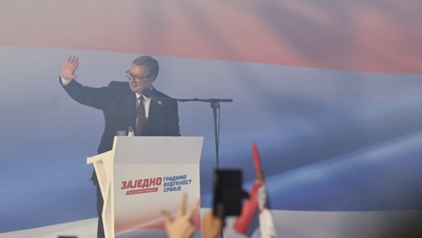 АЈМО, ПОБЕДА, СРБИЈА! Народ је уз Вучића (ВИДЕО)