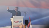 АЈМО, ПОБЕДА, СРБИЈА! Народ је уз Вучића (ВИДЕО)