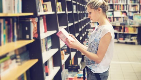 KNJIŽARE U SRBIJI ZARAĐUJU MILIJARDE: Tržište knjiga i dalje ima stabilnu bazu kupaca