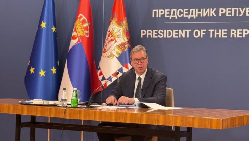 ВУЧИЋ ОТКРИО: Ево колико ће новца добити примаоци социјалне помоћи и дечијег додатка