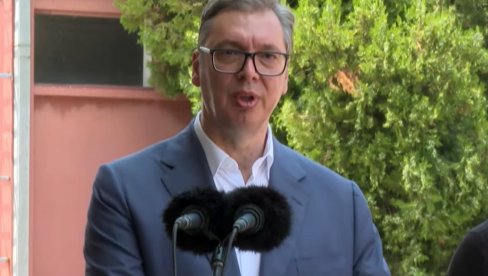 NE BIH DA KOMENTARIŠEM IZJAVE HRVATSKOG REŽIMA Vučić o izjavi Milanovića: Dovoljno je što se oni mešaju u naše stvari, mi u njihove nećemo