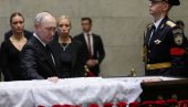 ОПРОШТАЈ У МОСКВИ: Путин лично одао почаст Сергеју Иванову
