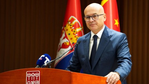 VUČEVIĆ JASAN: Srbija je danas dovoljno jaka da politički stane iza naroda sa obe strane Drine