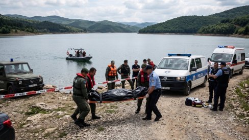 PRONAĐENO TELO NA BATLAVSKOM JEZERU: Izvučena žrtva za kojom se tragalo dva dana