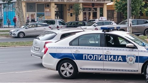 ПРЕБАЦИВАЛИ МИГРАНТЕ ИЗ БУГАРСКЕ: Ухапшени осумњичени за кријумчарење људи, међу њима и двојица полицајаца