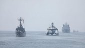 УДРУЖУЈУ СЕ ДВЕ ВОЈСКЕ: Руски бродови стигли у кинеску војну базу