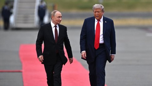 ПУТИН И ТРАМП НА ВЕЗИ: Дмитриј Песков открио детаље