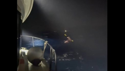 DRAMA NA JADRANU: Bura odnela turiste, spaseni u zadnji čas (VIDEO)