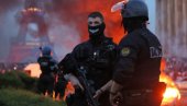 EVAKUISANO 300 LJUDI, PRONAĐEN SUMNJIV AUTOMOBIL: Dramatične scene u predgrađu Pariza