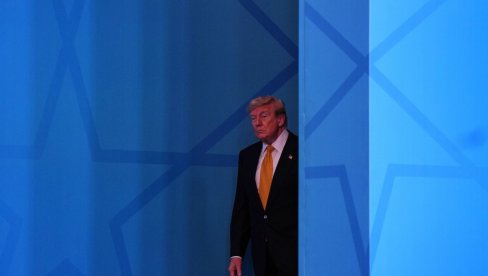 TRAMP ŠOKIRA IZJAVAMA: Hitler vas je potukao za jedan dan... (VIDEO)