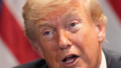 ТРАМП НЕ ОДУСТАЈЕ: Поручио да ће САД поново снажно ударити ако се напади наставе