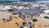 SKORO 40 MRTVIH, NESTALIH SVE VIŠE SVAKOG MINUTA: Supertajfun napravio haos, voda na sve strane, narod bespomoćan (FOTO/VIDEO)