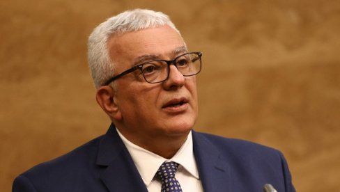 МАНДИЋУ СТИГЛА БРУТАЛНА ПОРУКА: Оканите се маркетиншког србовања
