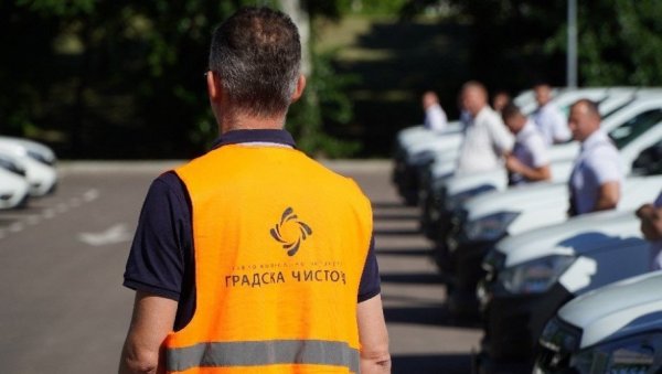Екипе Чистоће и у  петак настављају борбу против комараца