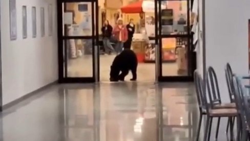 OVAKVU PLJAČKU SIGURNO NISTE VIDELI: Kamere u vojnoj bazi zabeležile sve (VIDEO)