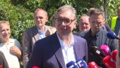 СВЕ ШТО ЈЕ ДОЗВОЉЕНО ПРОТИВ СРБА НИЈЕ ПРОТИВ БИЛО КОГ ДРУГОГ Вучић о нападу у Сребреници: Увек се дубоко наклонимо жртвама, а не као други