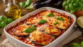 БАКЛАЖАН ПАРМЕЗАНО: Италијански специјалитет који осваја мирисом и укусом