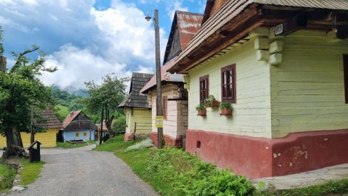 Избришите нам село са УНЕСЦО листе - живот нам је постао пакао: Има их 14 и жале што су уврштени као једно од најлепших места Европе