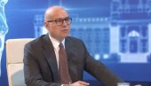 МУЧКИ И КУКАВИЧКИ НАПАД НА СРБЕ ПОВРАТНИКЕ Вучевић осудио инцидент у Санском Мосту (ВИДЕО)