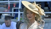 GALOP STILA I GLAMURA: Posebna atmosfera na 104. srpskom galopskom derbiju na hipodromu (FOTO)