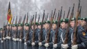 NEIN АРМИЈИ: Немци у шоку - видите КОЛИКО њих је тражило да их ослободе војске