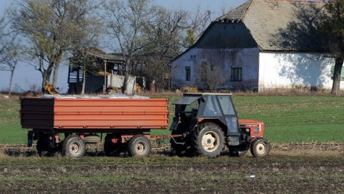 КАТАНАЦ НА ЗЕТОР: Чеси укидају домаћу производњу трактора