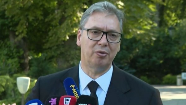 ВУЧИЋ ПОСЛЕ ОДБИЈАЊА ДЕКЛАРАЦИЈЕ У КИЈЕВУ: Надам се да је у догледном року могуће да угостимо председника Украјине