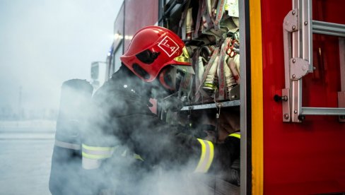 ZAPALIO SE AUTOBUS NA GAZELI: Kolaps na mostu